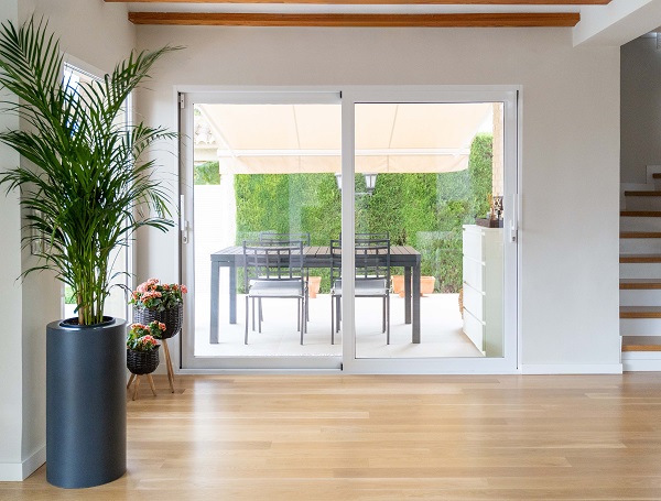 Ventanas de aluminio blancas